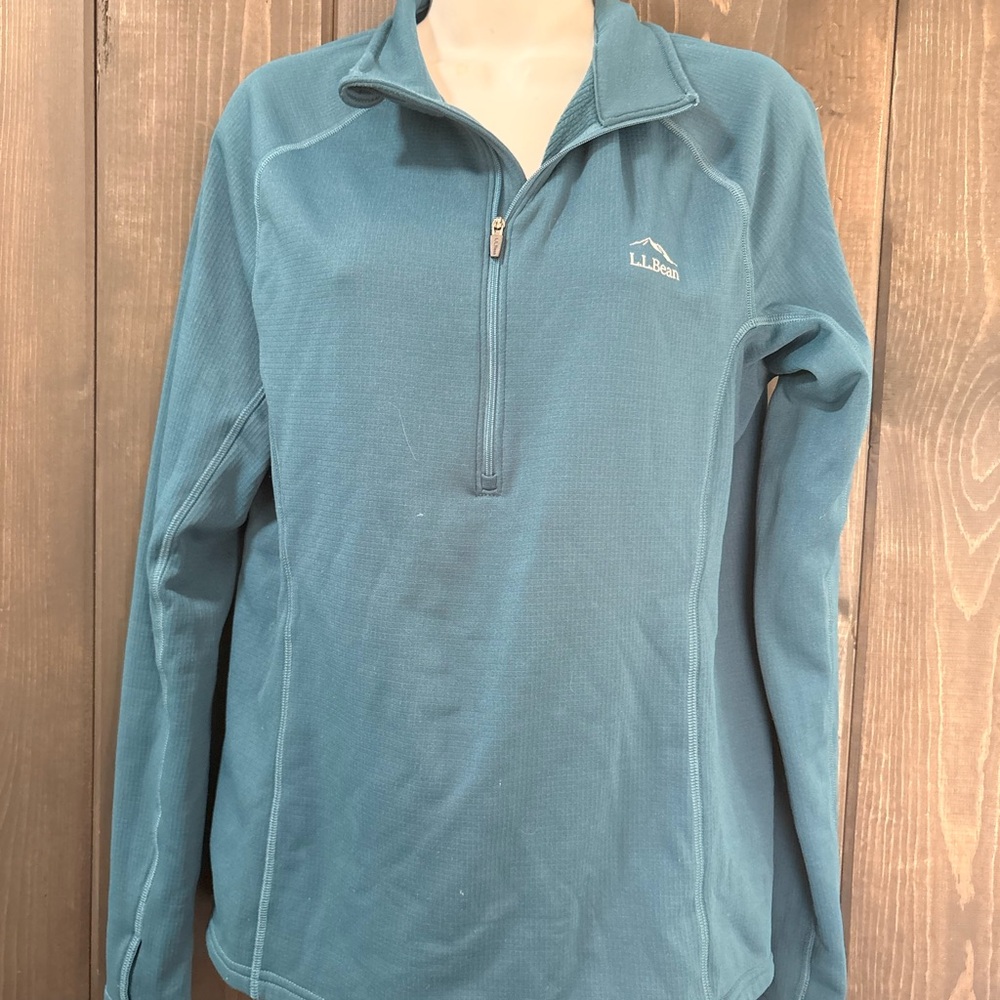 L.L. Bean Men's Green Pullover medium